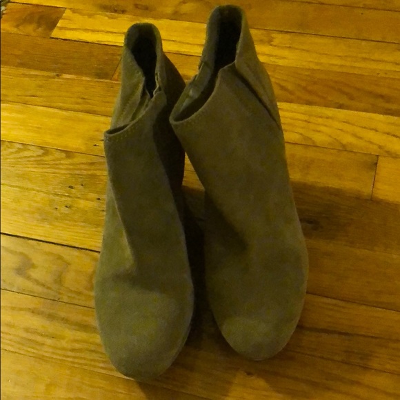 Bootie - Picture 4 of 4